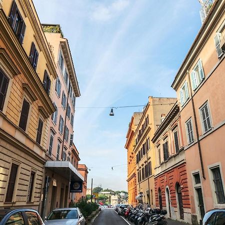 Style Apartment Julia 50 Mt From Colosseum ภายนอก รูปภาพ