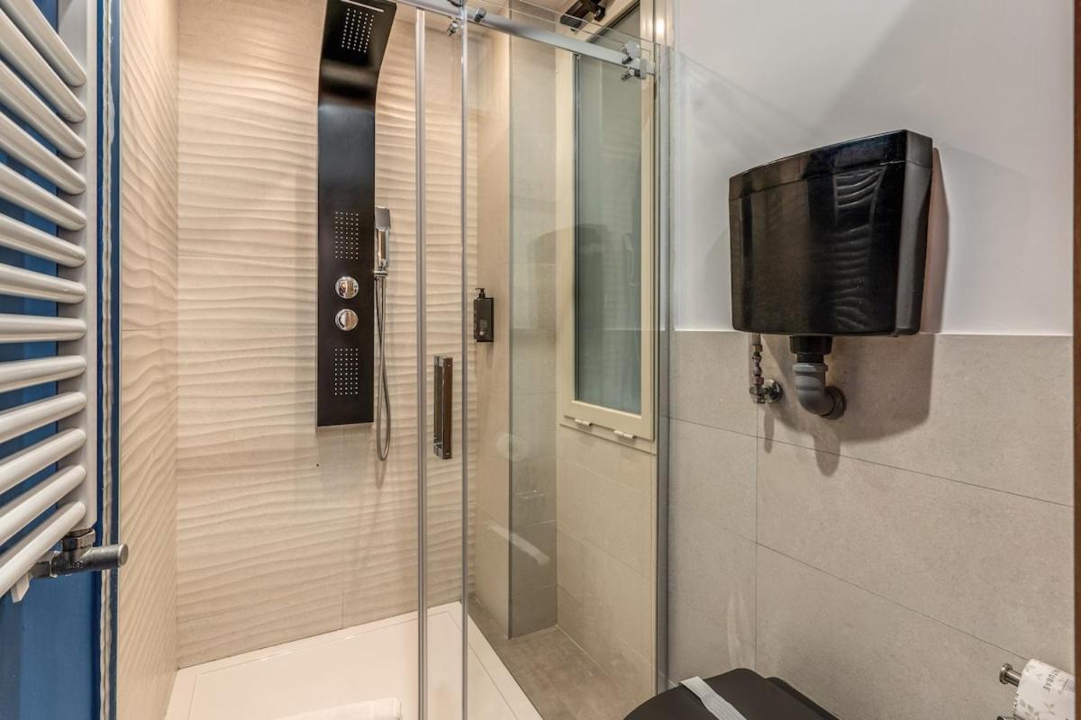 Style Apartment Julia 50 Mt From Colosseum ภายนอก รูปภาพ