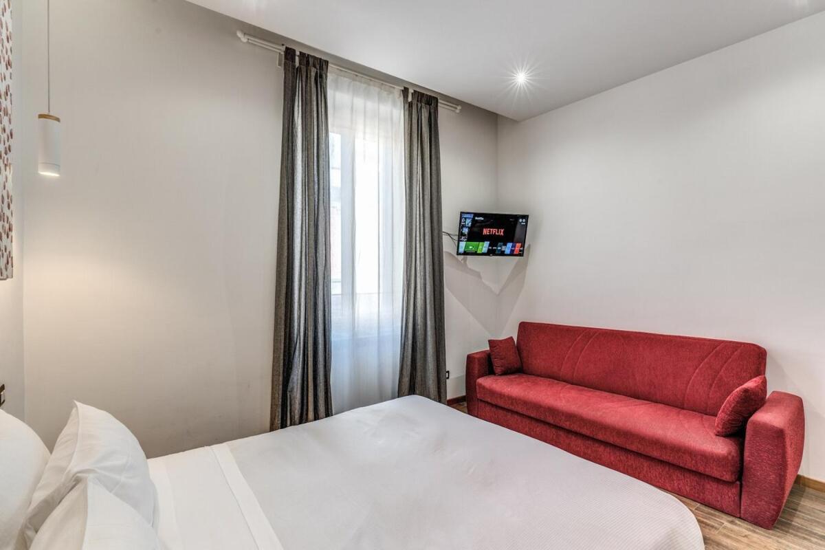 Style Apartment Julia 50 Mt From Colosseum ภายนอก รูปภาพ