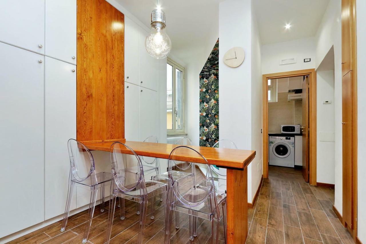 Style Apartment Julia 50 Mt From Colosseum ภายนอก รูปภาพ