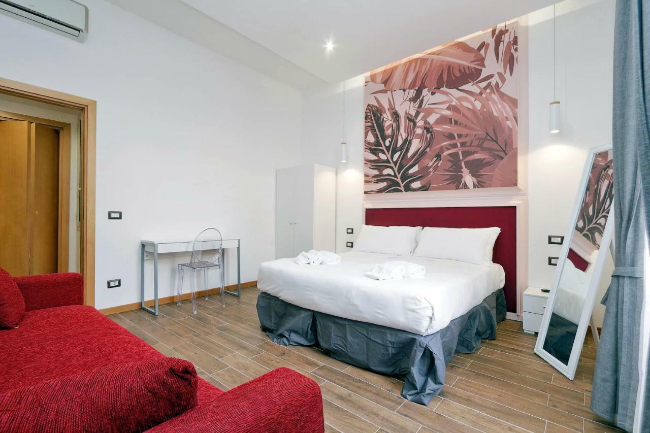 Style Apartment Julia 50 Mt From Colosseum ภายนอก รูปภาพ
